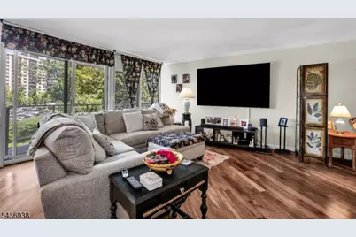 1 Claridge Dr #212, Verona, NJ 07044 - Photo 6
