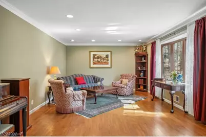 31 Branko Rd, Berkeley Heights Township, NJ 07922 - Photo 14
