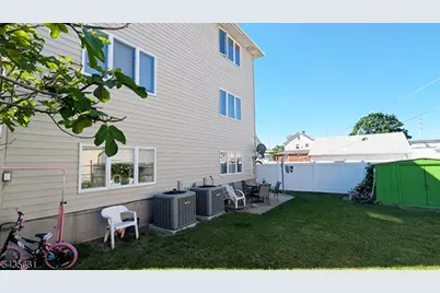 33 William St, Wallington, NJ 07057 - Photo 2