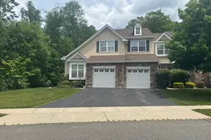 39 Lamerson Cir, Mount Olive, NJ 07828 - Photo 1