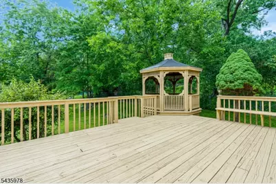 1 Linda Ln, North Plainfield, NJ 07060 - Photo 16