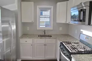 281 S Washington Ave, Dunellen, NJ 08812 - Photo 1