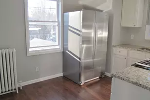281 S Washington Ave, Dunellen, NJ 08812 - Photo 2