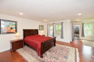 27 Winfield Dr, Woodcliff Lake, NJ 07677 - Photo 10