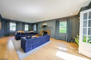 41 Crestwood Dr, Maplewood Twp., NJ 07040 - Photo 8