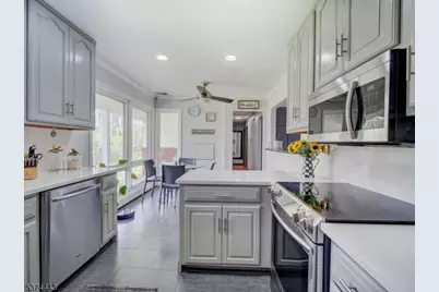 18 Old Traveled Way, Roxbury Township, NJ 07852 - Photo 14