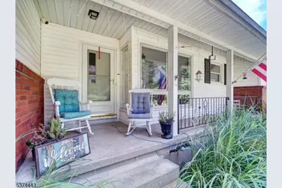 18 Old Traveled Way, Roxbury Township, NJ 07852 - Photo 2