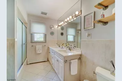 18 Old Traveled Way, Roxbury Township, NJ 07852 - Photo 20
