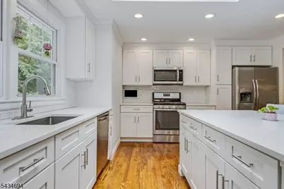 5 Persimmon Way, Springfield, NJ 07081 - Photo 8