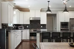 1916 Parkwood Dr, Scotch Plains Township, NJ 07076 - Photo 14