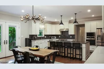 1916 Parkwood Dr, Scotch Plains Township, NJ 07076 - Photo 12