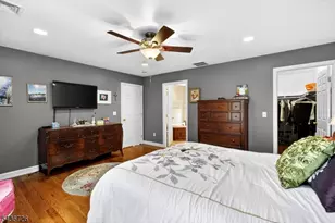 37 Hall Dr, Clark Township, NJ 07066 - Photo 24
