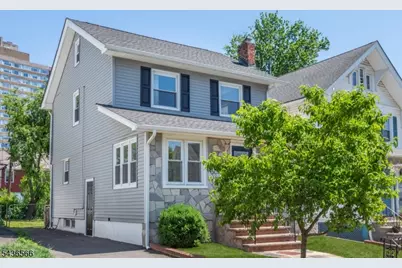 42 Wayne Ave, East Orange, NJ 07018 - Photo 2