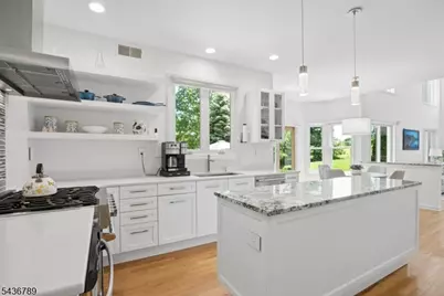 14 Old Warson Ct, Montgomery Township, NJ 08558 - Photo 20