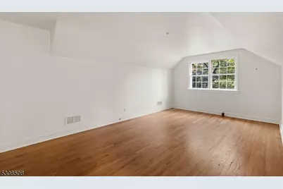 154 N Franklin Tpke, Ho Ho Kus, NJ 07423 - Photo 12