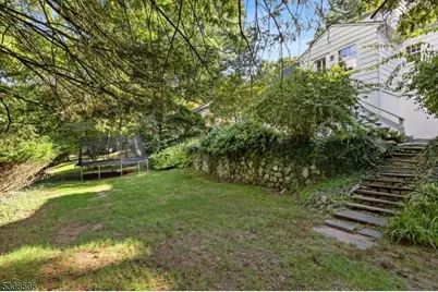 154 N Franklin Tpke, Ho Ho Kus, NJ 07423 - Photo 16