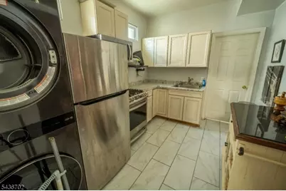 84 Farley Ave, Newark, NJ 07108 - Photo 32
