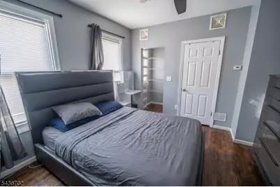 84 Farley Ave, Newark, NJ 07108 - Photo 10