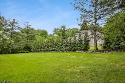 15 Bourbon St, Wayne Twp., NJ 07470 - Photo 26