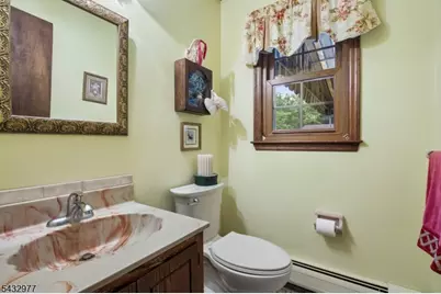 15 Bourbon St, Wayne Twp., NJ 07470 - Photo 14