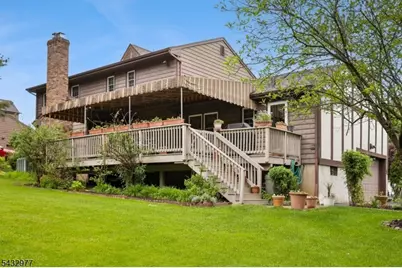 15 Bourbon St, Wayne Twp., NJ 07470 - Photo 24