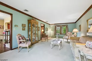 15 Bourbon St, Wayne Twp., NJ 07470 - Photo 4