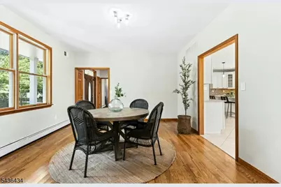 10 Red Robin Way, Raritan Township, NJ 08822 - Photo 12