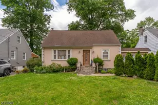 339 Oakwood Ave, Kenilworth, NJ 07033 - Photo 12