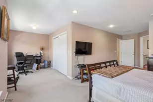 67 Forest Dr, Piscataway Township, NJ 08854 - Photo 18