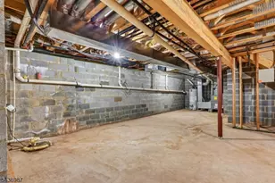 67 Forest Dr, Piscataway Township, NJ 08854 - Photo 16
