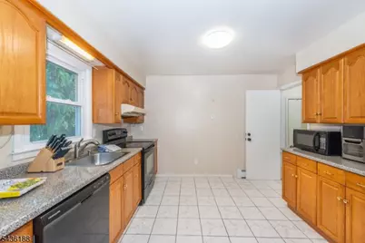 114 Mountain Rd, Rockaway Township, NJ 07866 - Photo 14
