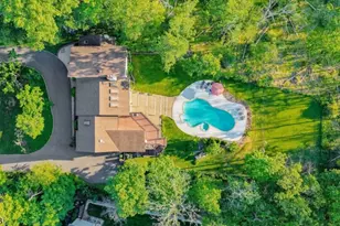 17 Nottingham Way, Warren Township, NJ 07059 - Photo 2