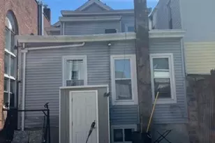 112 Washington Pl, Passaic, NJ 07055 - Photo 8