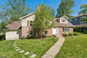 30 Crestwood Rd, Morristown, NJ 07960 - Photo 1