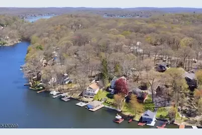 6 Oneida Ave, Hopatcong, NJ 07843 - Photo 2