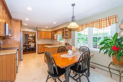 10 Brittany Road, Roxbury Township, NJ 07876 - Photo 8