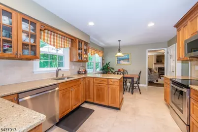 10 Brittany Road, Roxbury Township, NJ 07876 - Photo 6