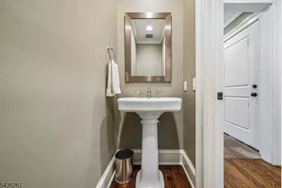 20 Country Club Dr, Chatham Township, NJ 07928 - Photo 12