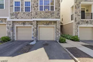 131 Brittany Ct, Clifton, NJ 07013 - Photo 34