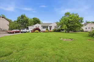 33 Ellison Rd, Franklin Township, NJ 08873 - Photo 38