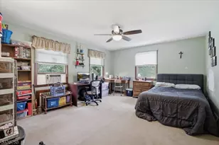 33 Ellison Rd, Franklin Township, NJ 08873 - Photo 16