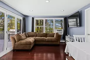 15 Mohican Ave, Roxbury Township, NJ 07850 - Photo 6
