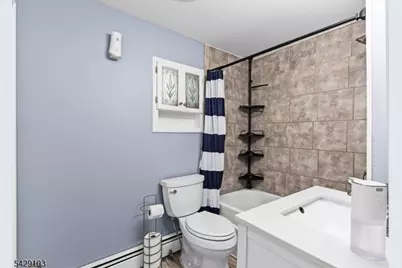 15 Mohican Ave, Roxbury Township, NJ 07850 - Photo 12