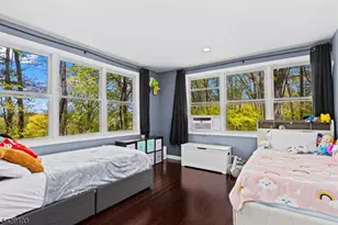 15 Mohican Ave, Roxbury Township, NJ 07850 - Photo 8
