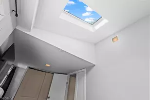 15 Mohican Ave, Roxbury Township, NJ 07850 - Photo 12