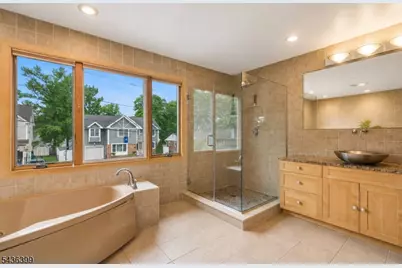 121 N Cottage Pl, Westfield, NJ 07090 - Photo 12
