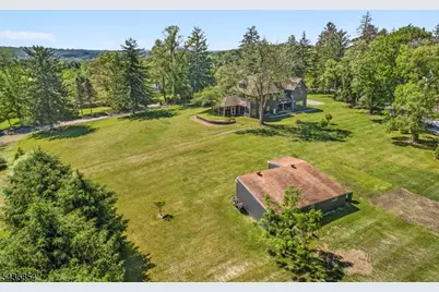 165 Fox Chase Rd, Chester, NJ 07930 - Photo 4