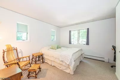 43 Croft Rd, Jefferson Township, NJ 07849 - Photo 18
