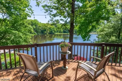 43 Croft Rd, Jefferson Township, NJ 07849 - Photo 2