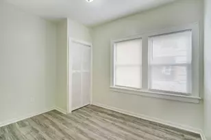 57 Poe Ave, Newark, NJ 07106 - Photo 4
